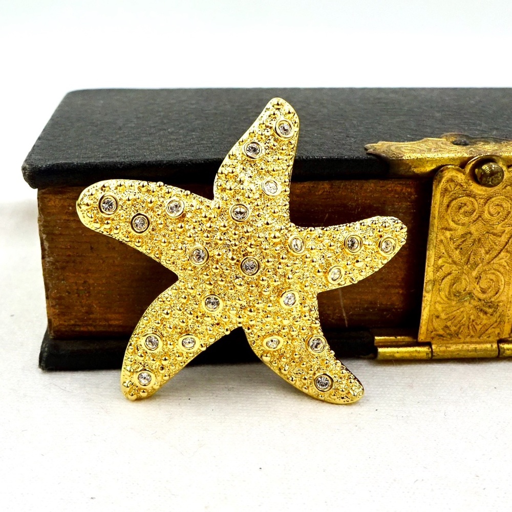 SWAROVSKI CRYSTAL PIN BROOCH Starfish